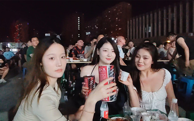 德尔森啤酒足球音乐派对燃情绽放 陕西联合第二现场嗨翻全场