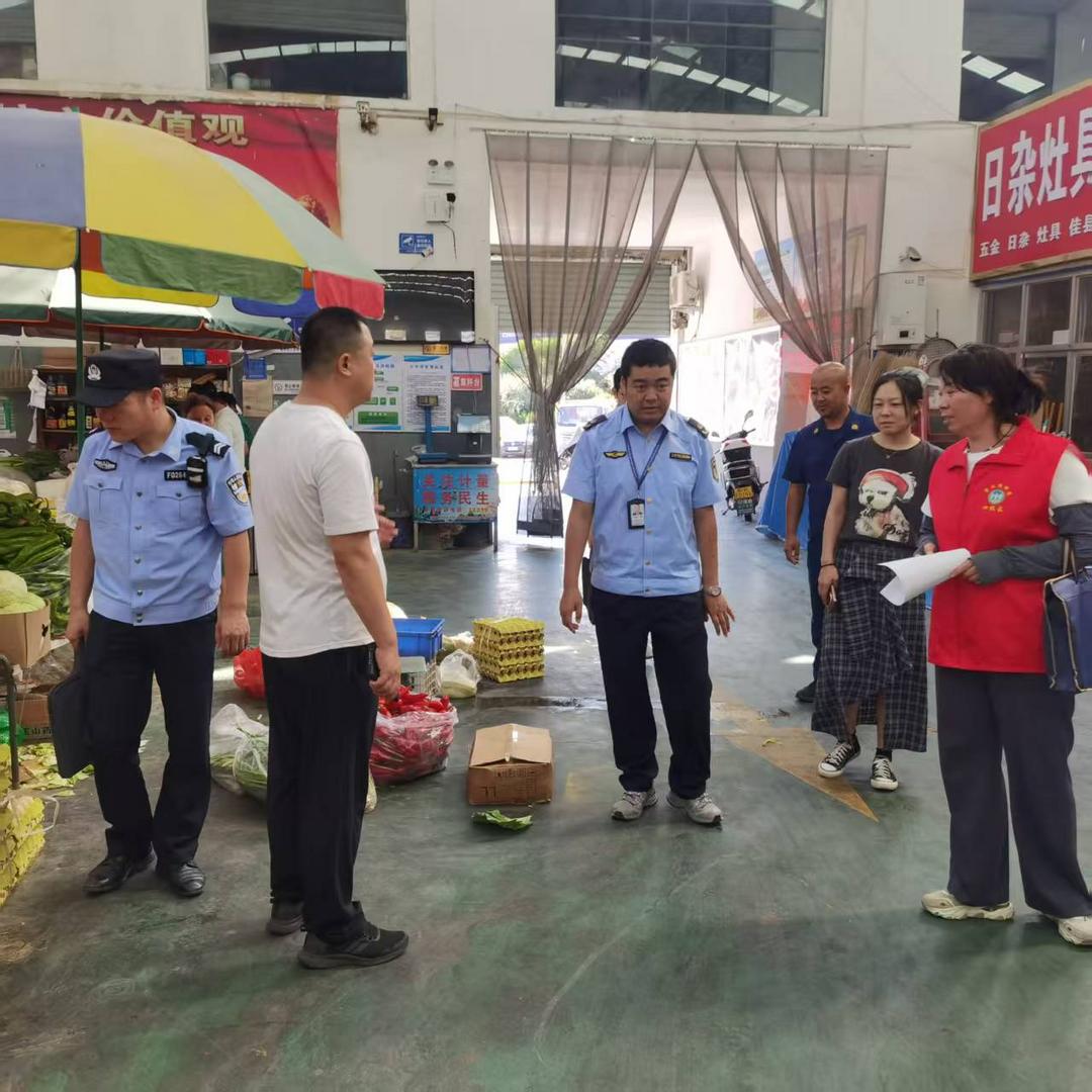 榆阳区崇文路街道春苑社区“五级五长”联动开展“大排查 大宣讲”筑牢基层治理“暖心防线”