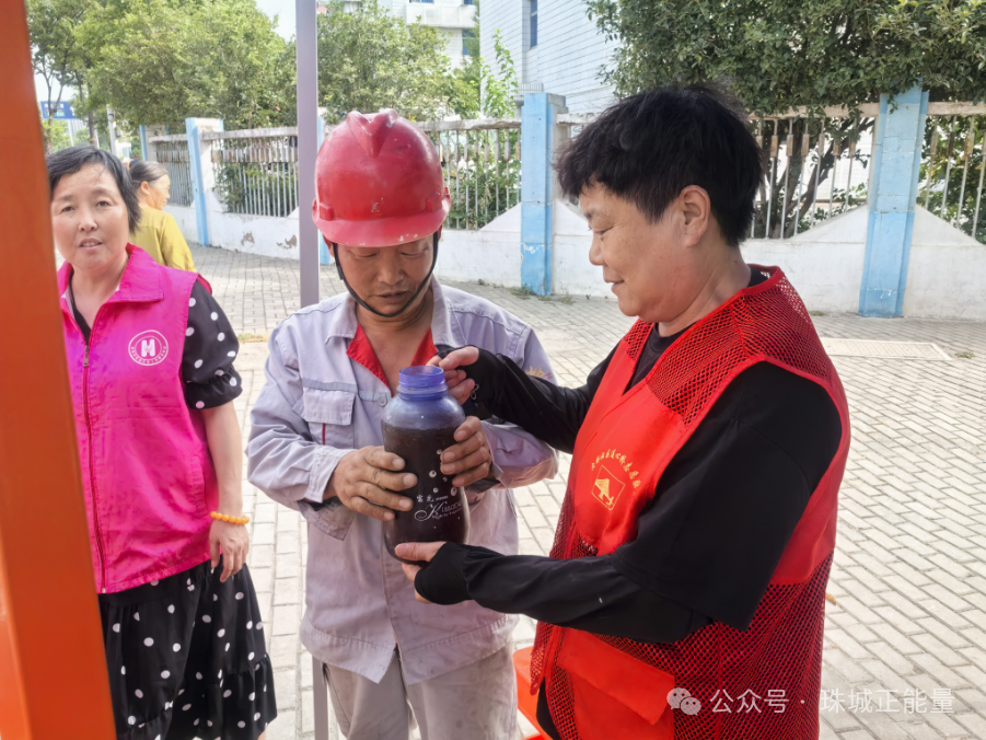 三伏送清涼 茶香沁人心——2025年蚌埠安福伏茶公益活動圓滿收官 三伏送清涼 茶香沁人心——2025年蚌埠安福伏茶公益活動圓滿收官