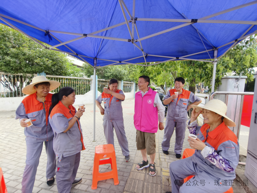 三伏送清涼 茶香沁人心——2025年蚌埠安福伏茶公益活動圓滿收官 三伏送清涼 茶香沁人心——2025年蚌埠安福伏茶公益活動圓滿收官