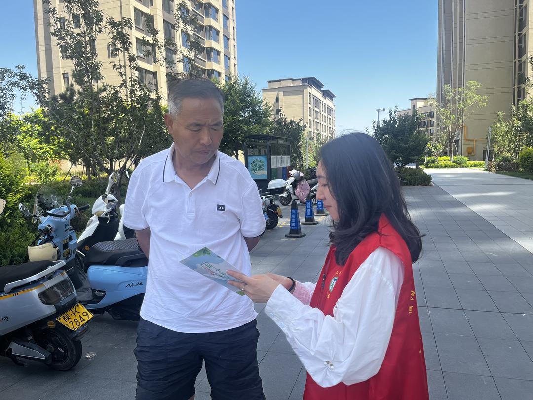 榆阳区崇文路街道春苑社区“五级五长”联动开展“大排查 大宣讲”筑牢基层治理“暖心防线”