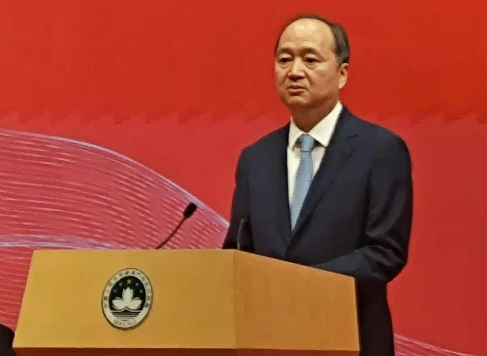 鄭新聰：更好發揮“一國兩制”制度優勢，集中精力拼經濟-华闻时空