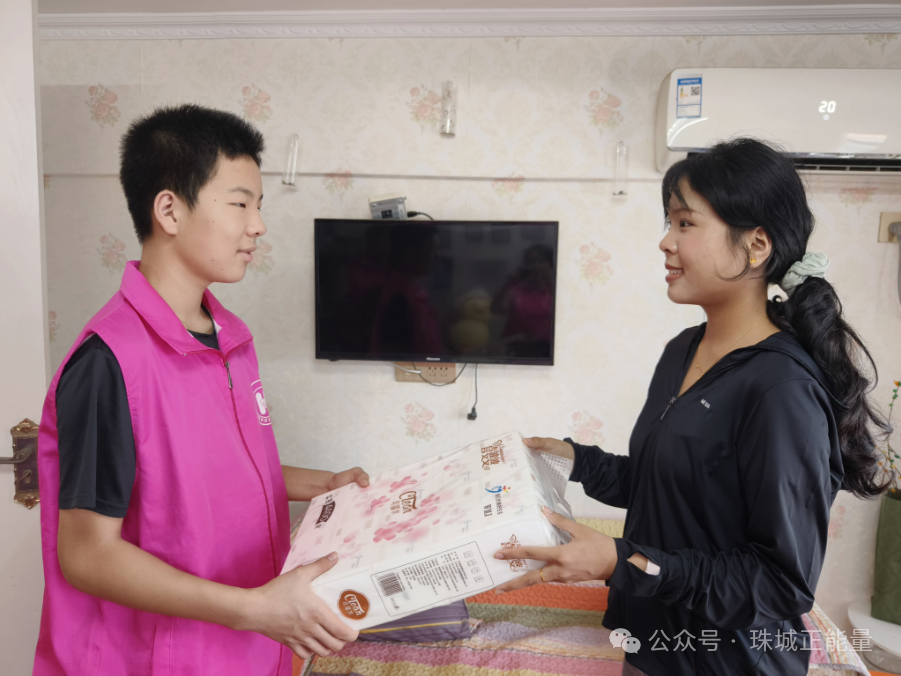蚌埠“擋風者”項目慰問志愿者陳盼盼,傳遞溫暖與敬意 蚌埠“擋風者”項目慰問志愿者陳盼盼,傳遞溫暖與敬意