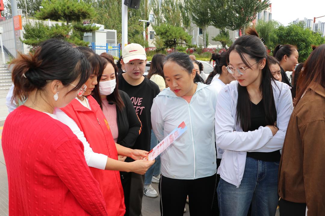 金沙路街道福利路社区:文艺汇演传新风 文明宣传入人心 金沙路街道福利路社区:文艺汇演传新风 文明宣传入人心