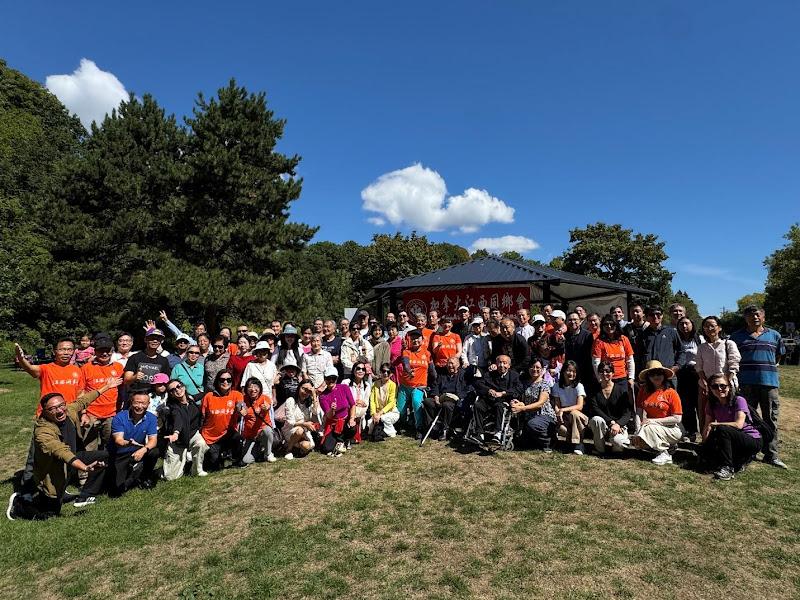 A group of people posing for a photoAI-generated content may be incorrect.
