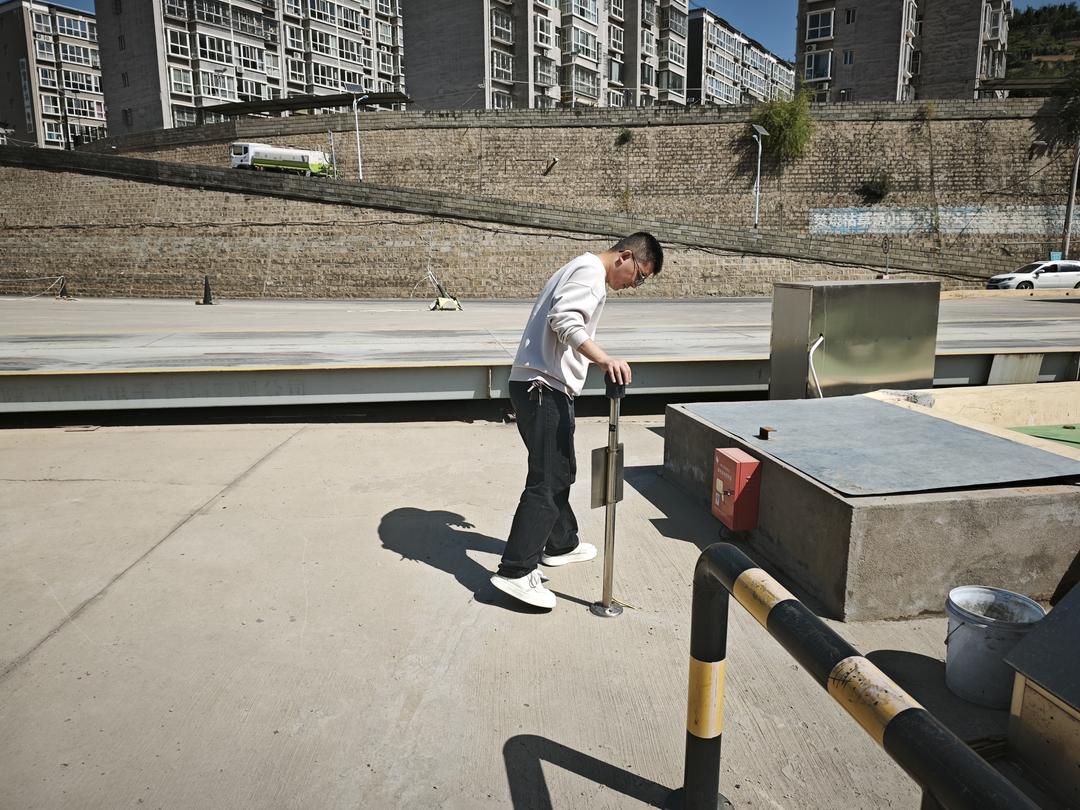 清涧县面向易燃易爆场所开展防雷安全检查 清涧县面向易燃易爆场所开展防雷安全检查