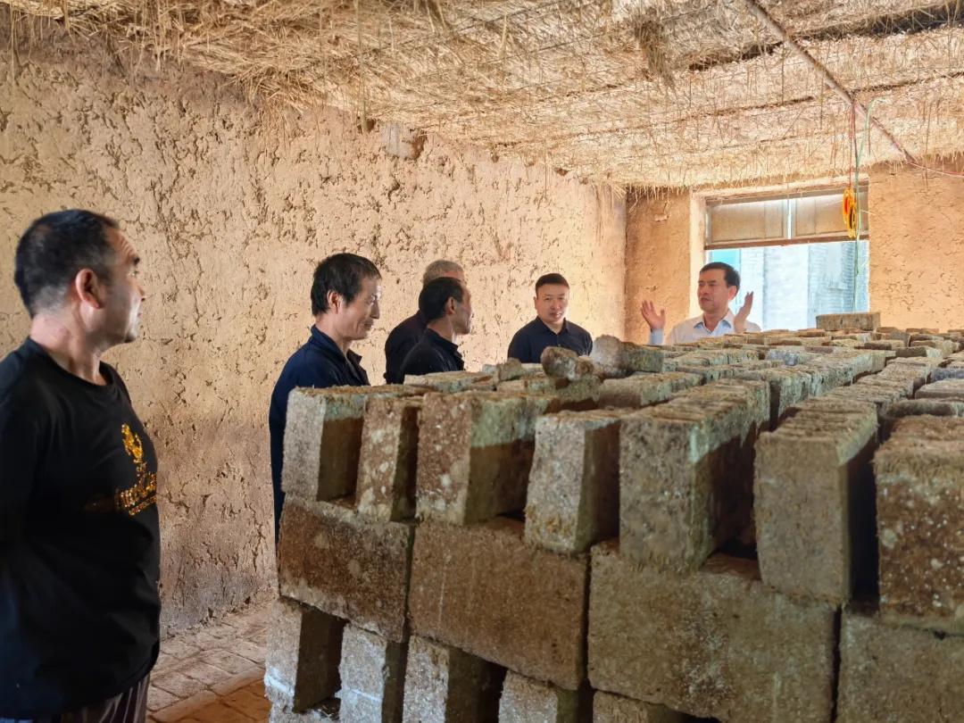 全国拥军模范王友民走进<a href=https://www.shidiannet.com/zt/shaanxi/ target=_blank class=infotextkey>陕西</a>白水杜康 宣讲九三阅兵精神