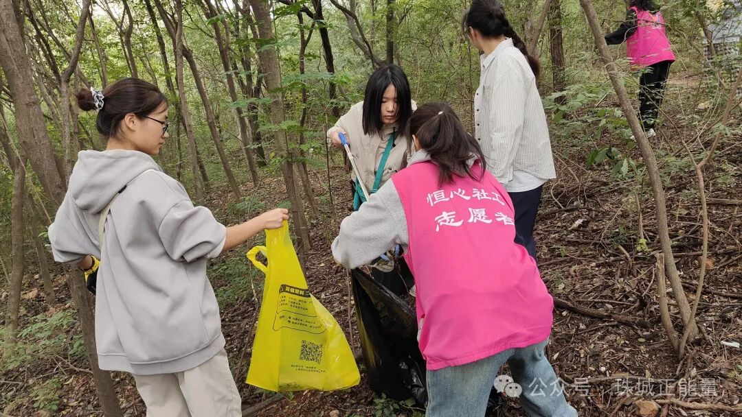 以青春之名,赴绿色之约:5%行动,100%影响——记蚌埠2025世界清洁日活动 以青春之名,赴绿色之约:5%行动,100%影响——记蚌埠2025世界清洁日活动