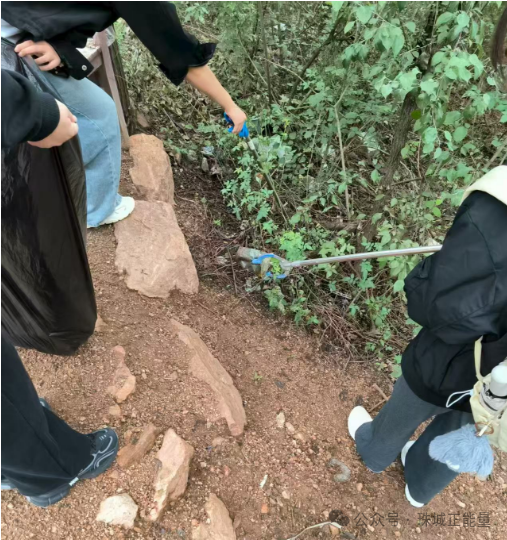 以青春之名,赴绿色之约:5%行动,100%影响——记蚌埠2025世界清洁日活动 以青春之名,赴绿色之约:5%行动,100%影响——记蚌埠2025世界清洁日活动