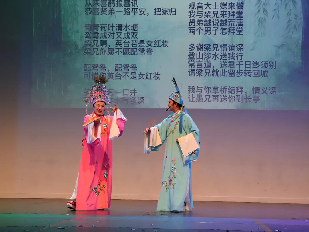 å›¾ç‰‡åŒ…å�« æ–‡æœ¬

AI ç”Ÿæˆ�çš„å†…å®¹å�¯èƒ½ä¸�æ­£ç¡®ã€‚