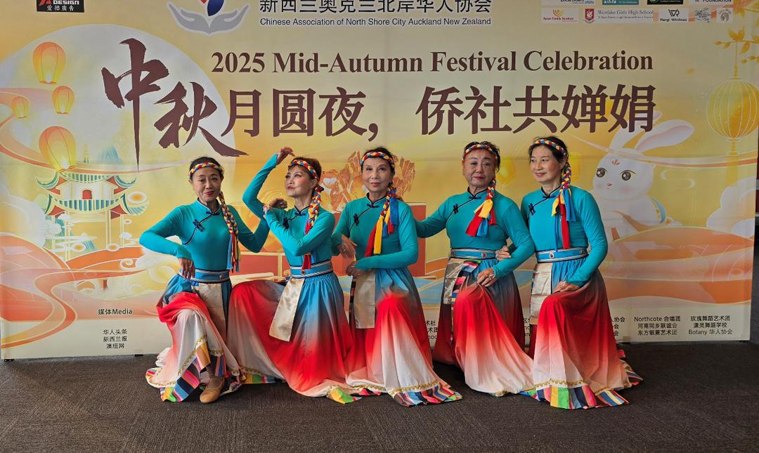 å›¾ç‰‡åŒ…å�« æ¸¸æˆ�æœº, ç”·äºº, å‰�, å¯¹ç�€

AI ç”Ÿæˆ�çš„å†…å®¹å�¯èƒ½ä¸�æ­£ç¡®ã€‚