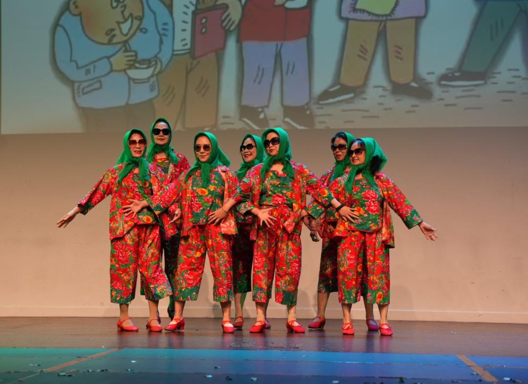 ä¸€ç¾¤å�¡é€šäººç‰©

AI ç”Ÿæˆ�çš„å†…å®¹å�¯èƒ½ä¸�æ­£ç¡®ã€‚