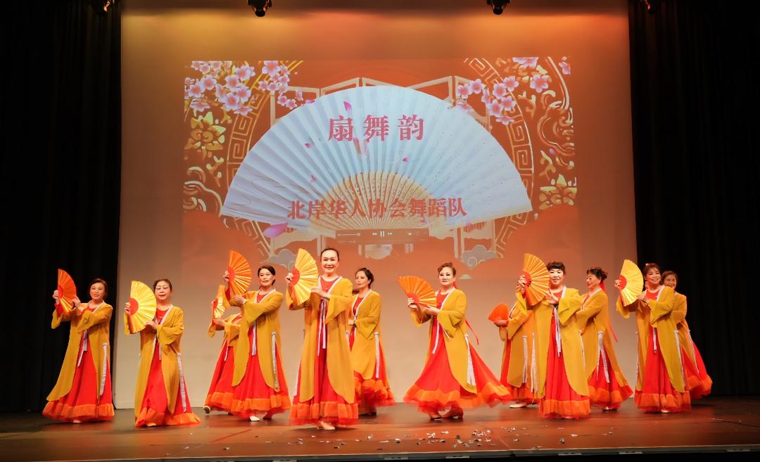 å›¾ç‰‡åŒ…å�« æ¡Œå­�, å®¤å†…, æ˜¾ç¤ºå™¨, ä¸€ç¾¤

AI ç”Ÿæˆ�çš„å†…å®¹å�¯èƒ½ä¸�æ­£ç¡®ã€‚