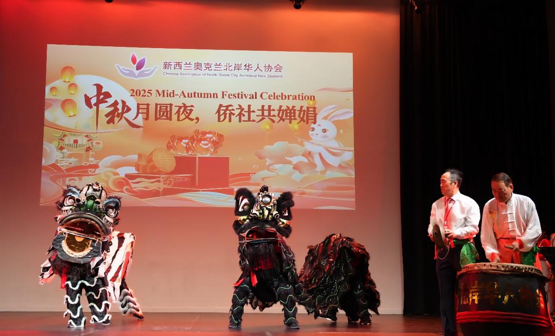 å›¾ç‰‡åŒ…å�« å®¤å†…, ç«™, ç”·äºº, æ¡Œå­�

AI ç”Ÿæˆ�çš„å†…å®¹å�¯èƒ½ä¸�æ­£ç¡®ã€‚