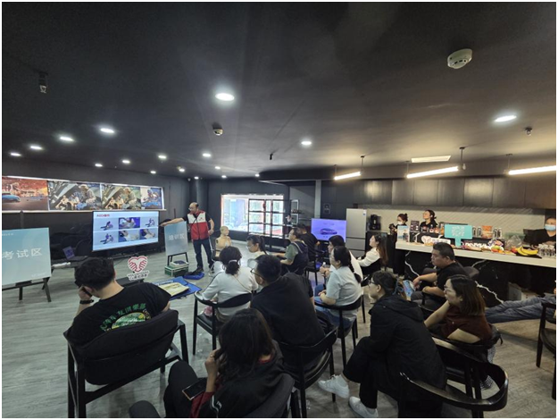 кʮֻӦȻҵչķθ+AEDרѵ202509