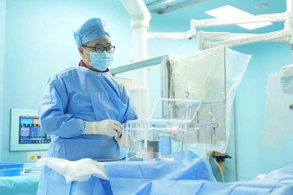 2b3444023ee6a7d8ac08e452a4b59185