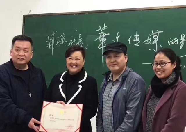 图片[7]-美国《伊利华报》和纽约商务传媒集团达成第二个十年战略合作协议 联合组建“美国华文纸媒集团”-华闻时空