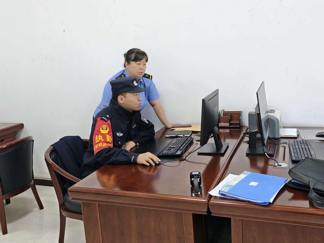 双节平安，铁警先行——延安站派出所全力下好双节安保“五步棋”