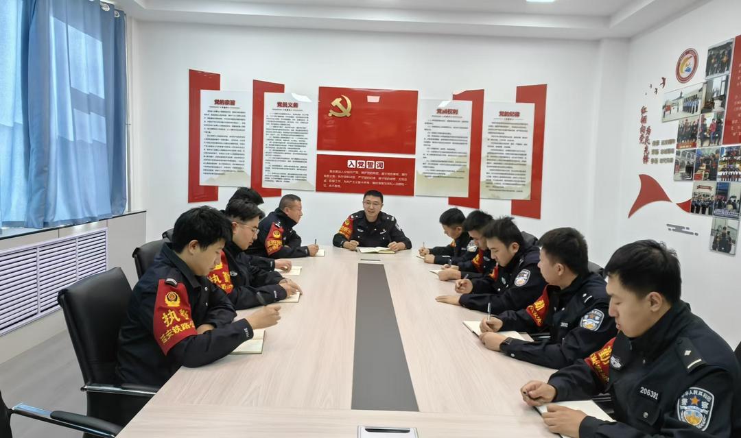 双节平安，铁警先行——延安站派出所全力下好双节安保“五步棋”