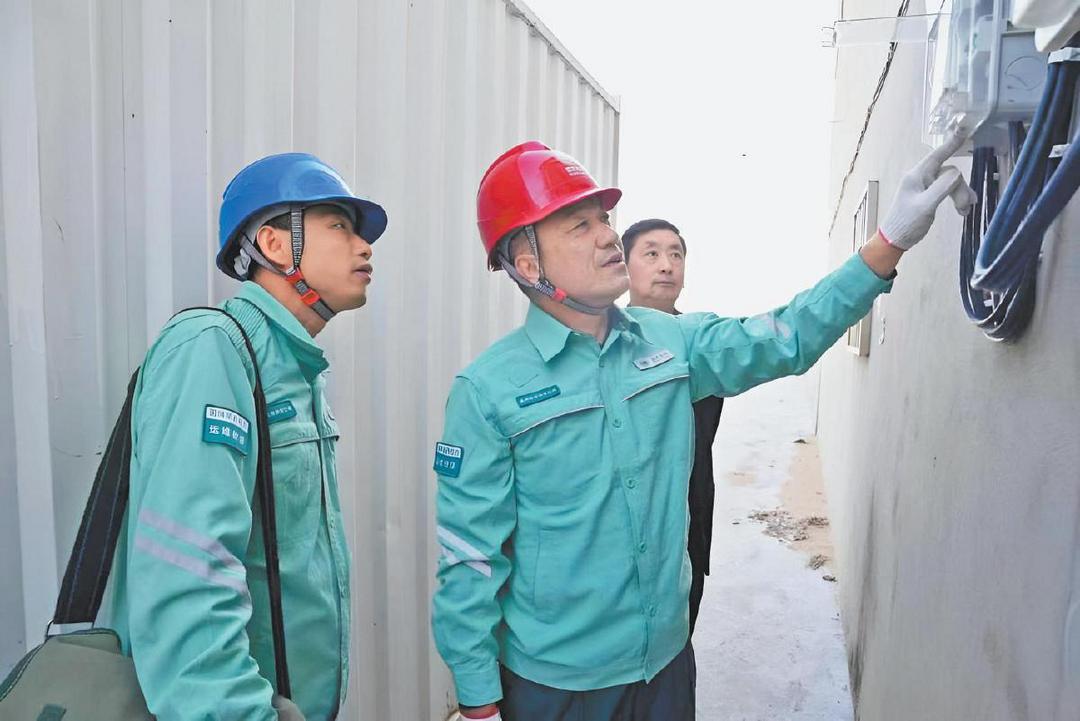 国网榆林市科创新城供电公司郑登旺：保供电 解民忧