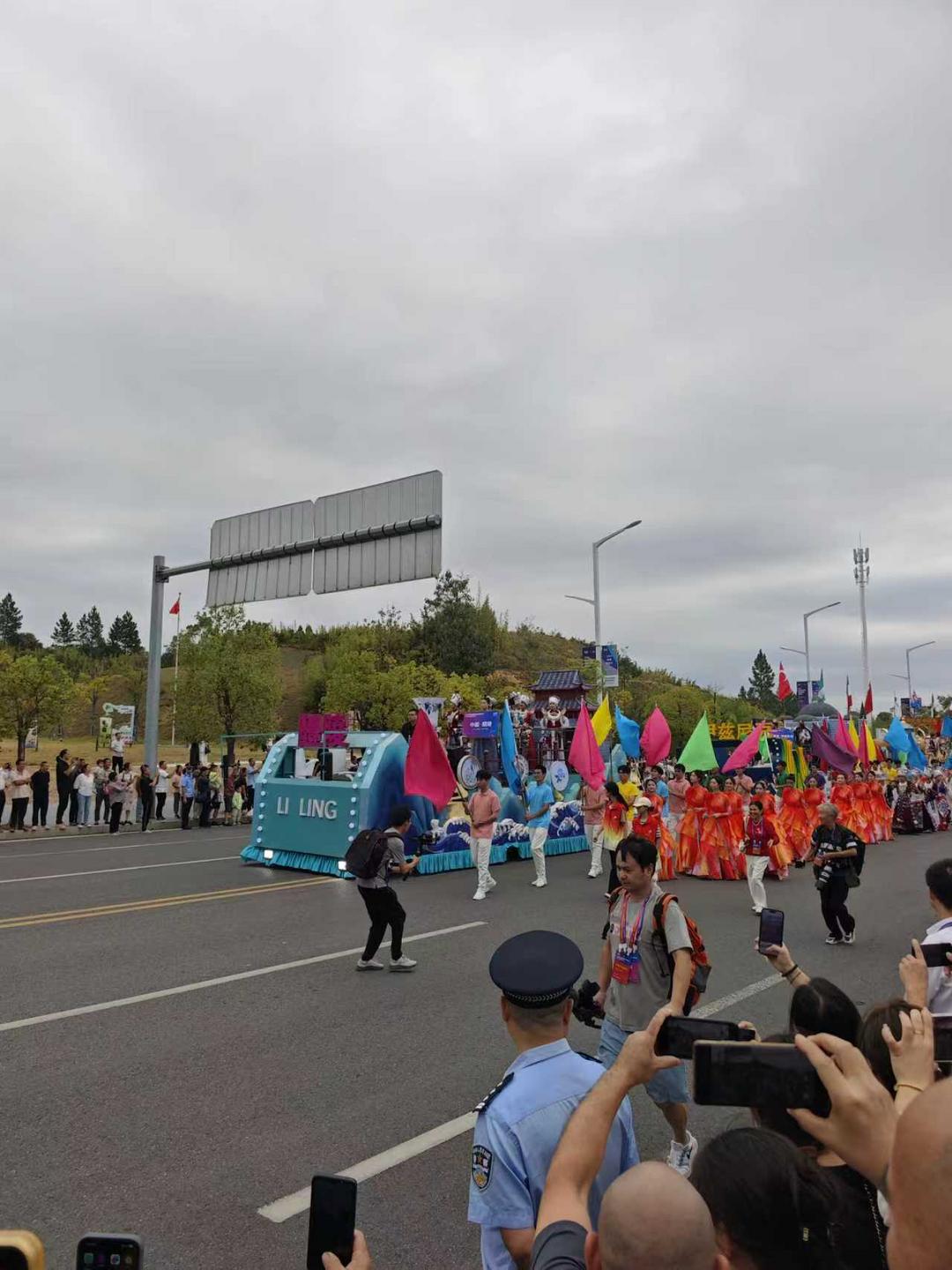 图片[5]-齐续春出席2025中国景德镇国际陶瓷博览会-华闻时空