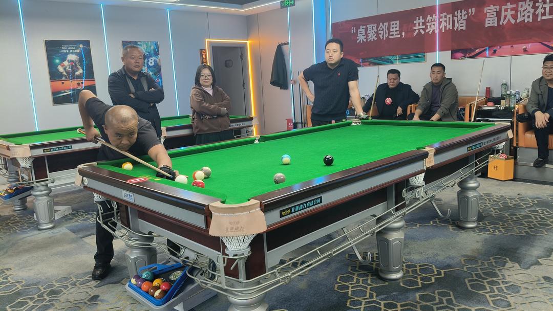 “桌”聚邻里情，榆阳区​富庆路社区这场台球赛“快乐翻倍”​