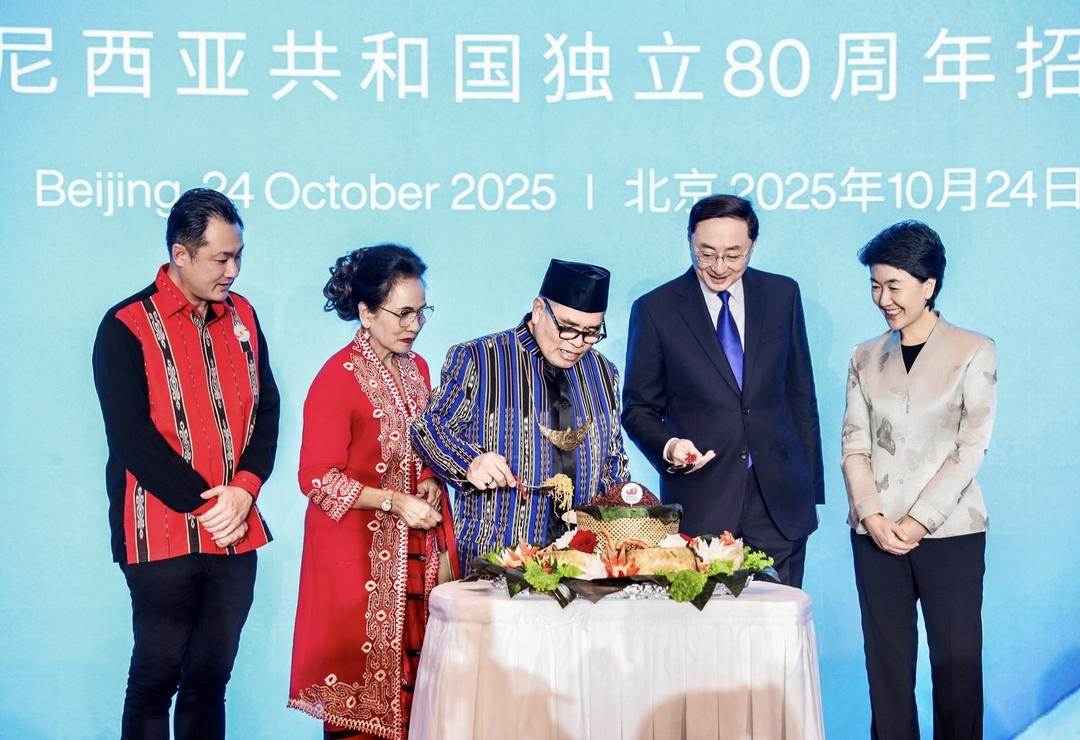 图片[2]-韦燕总裁同多国大使出席印尼独立80周年国庆招待会-华闻时空