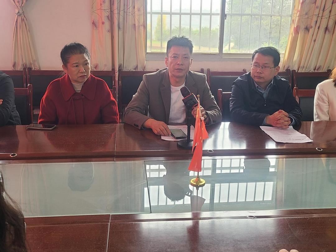 db04941464c86b6e476d9f176962d81