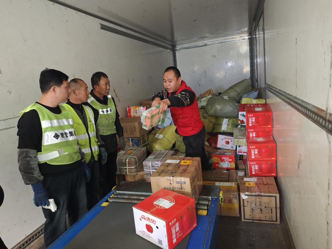 榆林邮政寄递一党支部开展“送培训到一线”主题党日活动