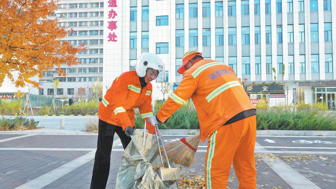 榆林高新区保洁员高艳丽：以坚守诠释平凡岗位的不凡价值