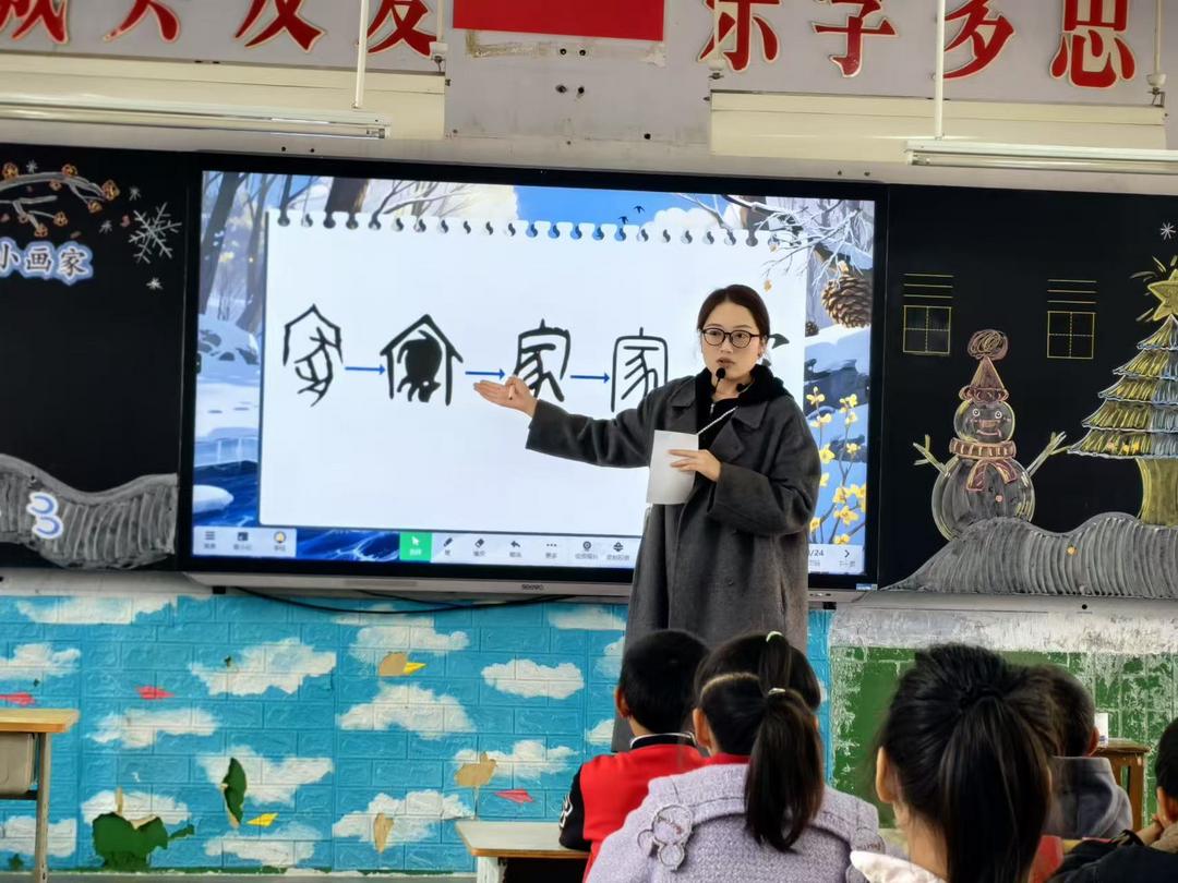 汉中百名教师齐聚柳树镇中心学校,三新课堂赋能乡村教育