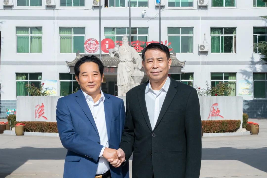 千年洛水赢赤子，酒圣杜康誉两岸——陕西白水杜康与台湾金门日月潭酒业再牵手