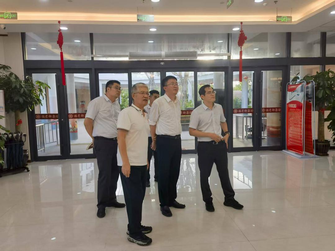 海南农商银行陵水支行: 以理论武装筑牢自贸港服务能力