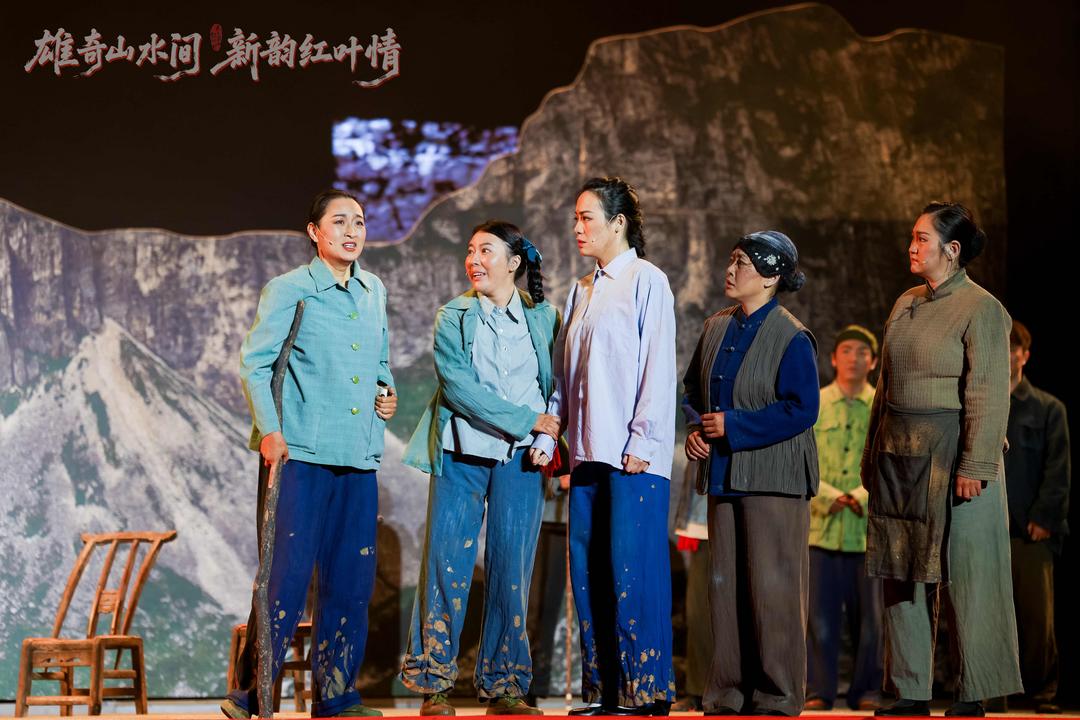 图片[11]-“雄奇山水间・新韵红叶情” 第十九届重庆（巫山）红叶节开幕-华闻时空