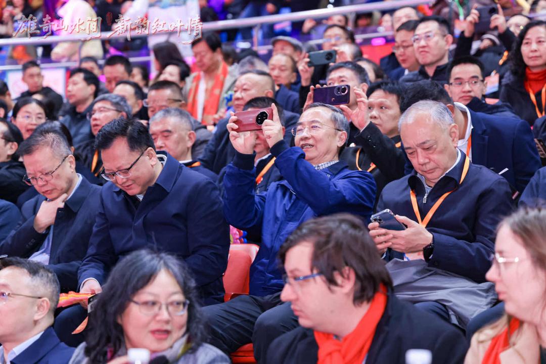 图片[12]-“雄奇山水间・新韵红叶情” 第十九届重庆（巫山）红叶节开幕-华闻时空