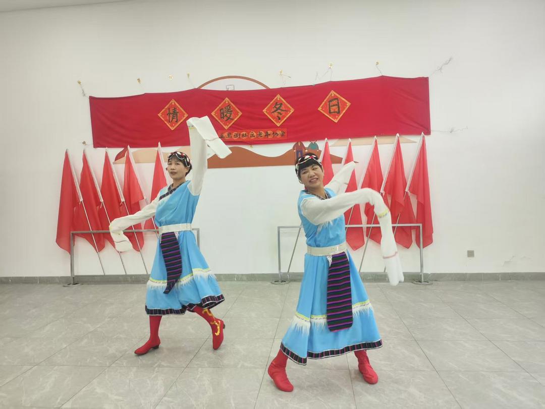 福建永春县五里街社区老年协会举办冬季文艺演出活动