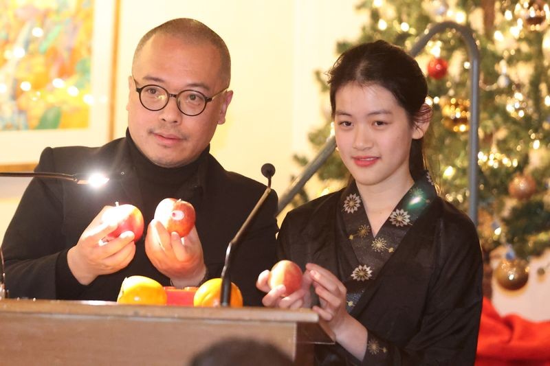 李德伦音乐基金会举行中西汇粹音乐宴会 加拿大共工新闻社社长孙瑞祥教授采访李德伦音乐基金会理事长李燕女士(图15) 李德伦音乐基金会举行中西汇粹音乐宴会 加拿大共工新闻社社长孙瑞祥教授采访李德伦音乐基金会理事长李燕女士(图15)