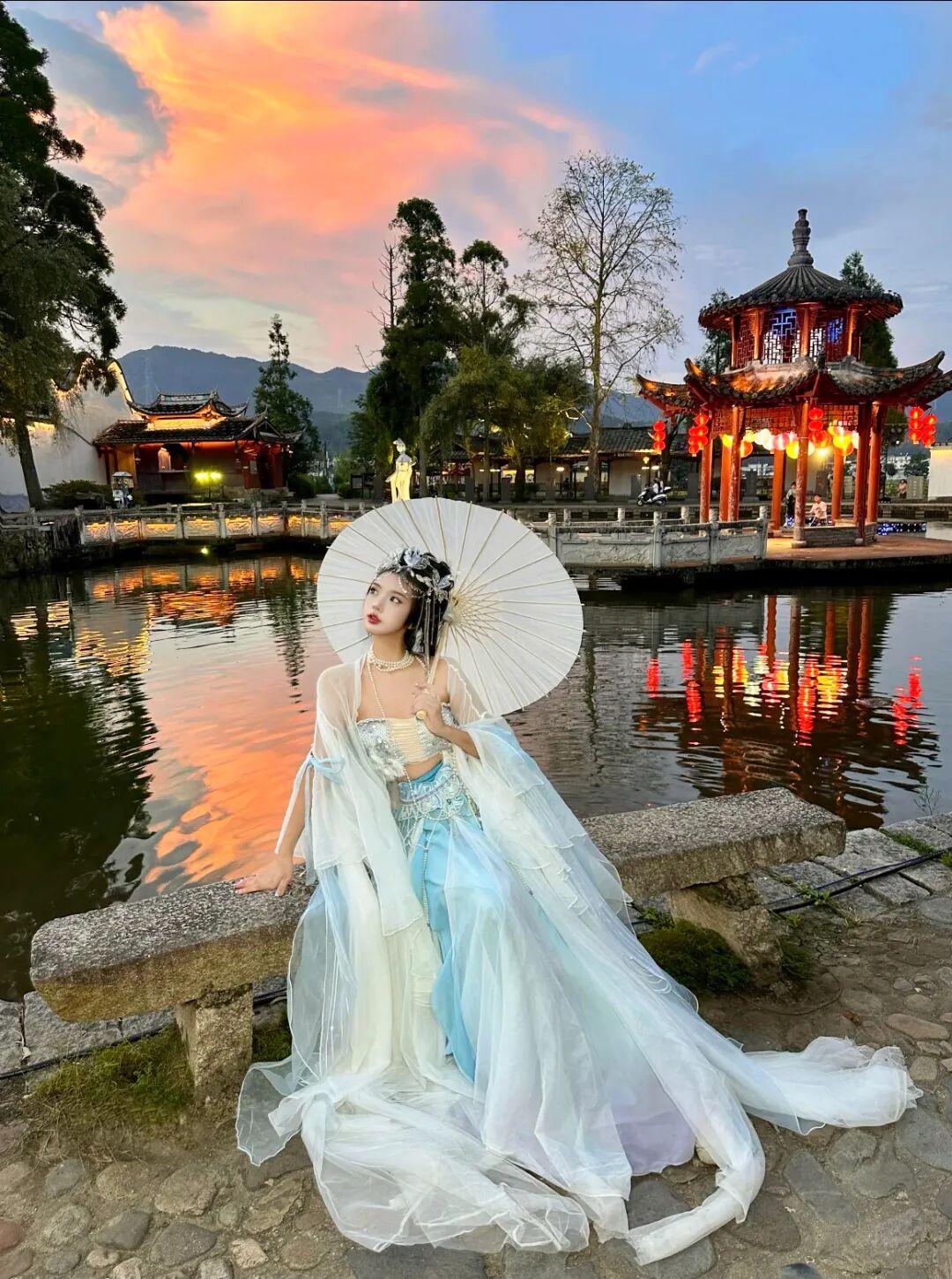 古风爱好者!《国家地理》同款秘境,来做一日画中仙