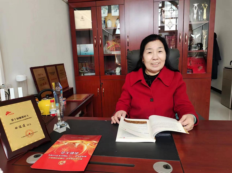 绥德县“苹果女司令”田俊莲的二十年征途 绥德县“苹果女司令”田俊莲的二十年征途