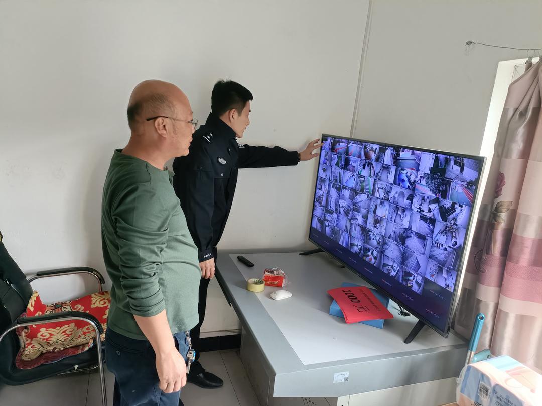 安全守护不缺位！吴堡公安辛家沟派出所把法治安全课送到孩子身边