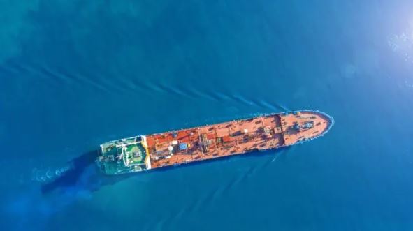 持续强风扰乱南非港口作业 导致货物运输延误