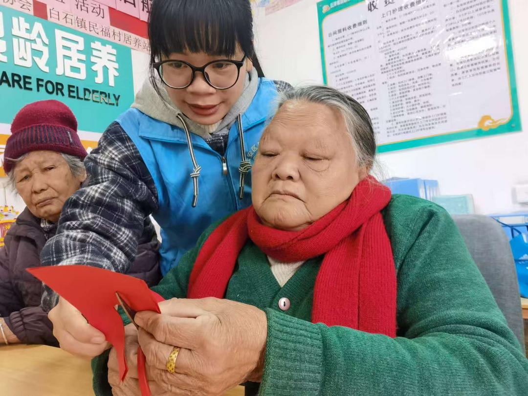 ��������չ��� �ഺ�������������������ֹ�С��