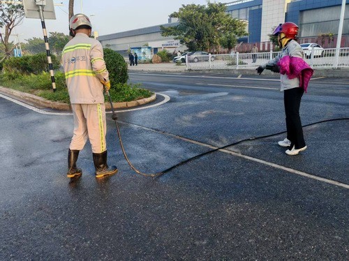 全力以赴做好自贸港封关启航 洋浦环卫书写城市洁净答卷-华闻时空