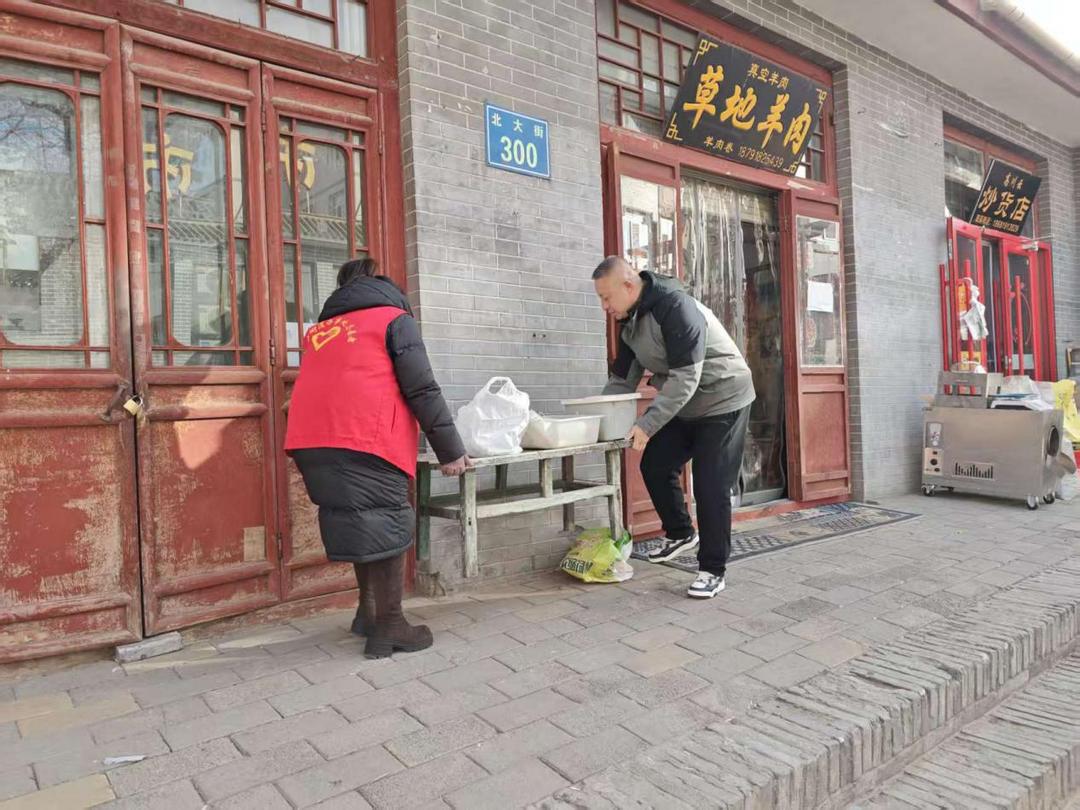 鼓楼街道办普惠泉社区：共建干净驼城，共护驼城净土