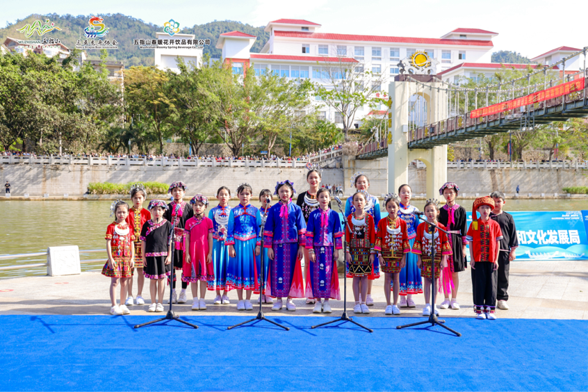 2025-12-21 16:44:35.288000