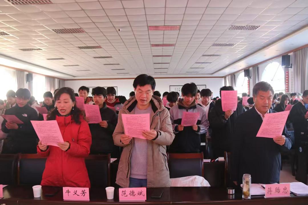 宋馨会长商南开讲！<a href=https://www.shidiannet.com/zt/shaanxi/ target=_blank class=infotextkey>陕西</a>省青少年阳光心理教育宣讲团走进商南职中