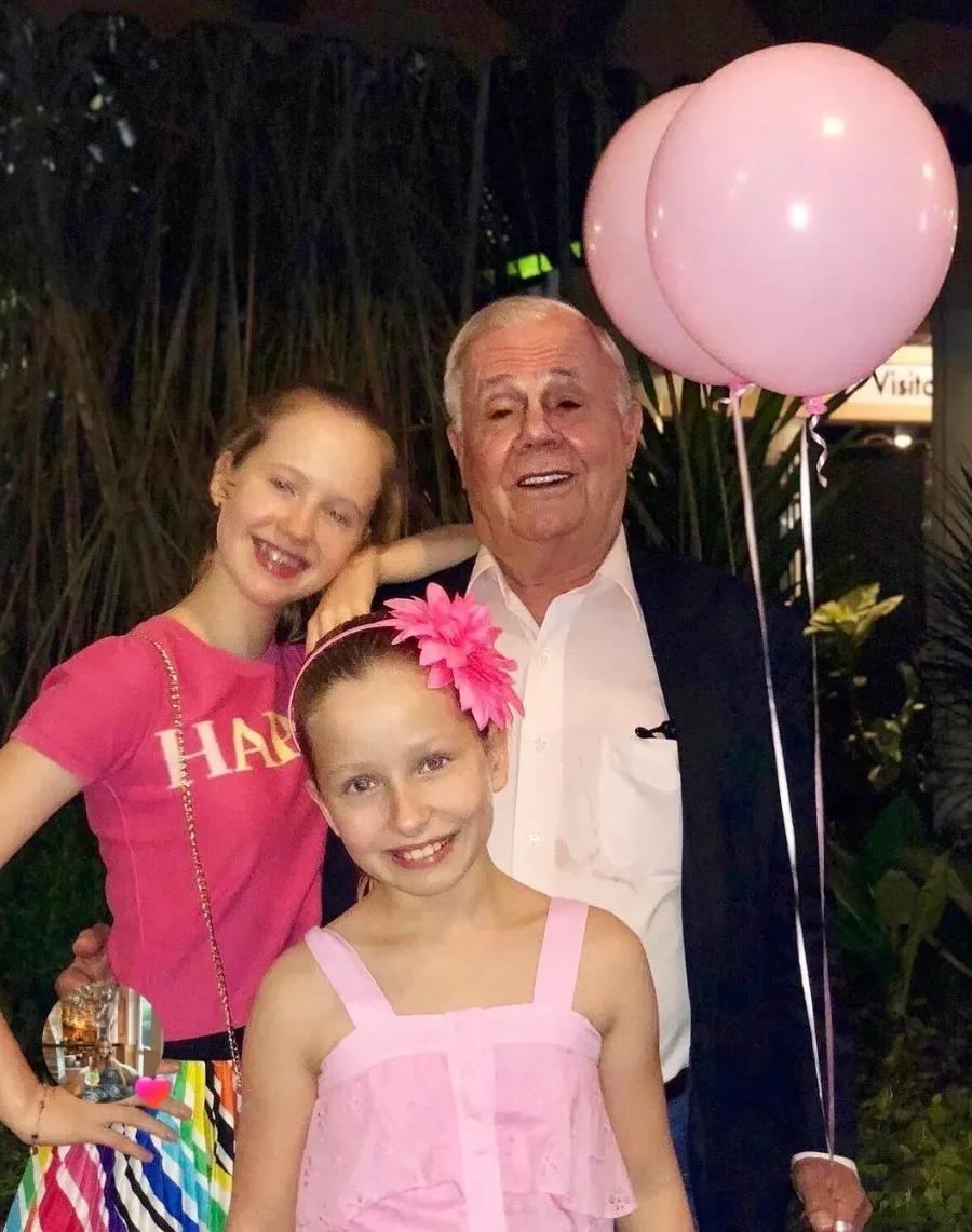 担心大崩盘，旅居新加坡的投资家罗杰斯清空股票，只剩中国和这个国家！_智利_新闻_华人头条