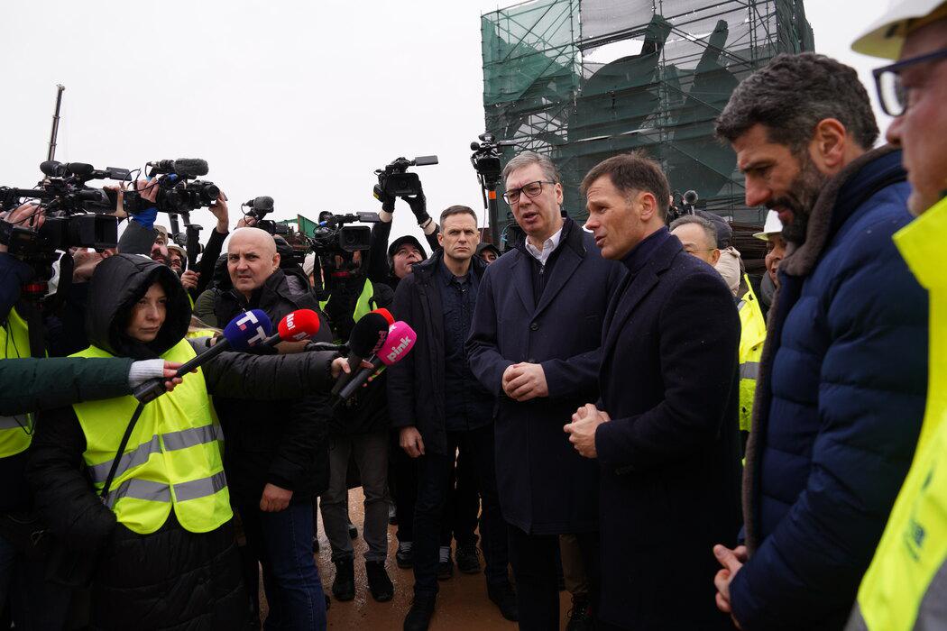 武契奇，作品，桥