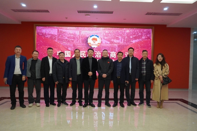 ѧϰ��ʷ ��ȡ���� �ٽ���ҵ��������չ���������й���������ϯ��������װЭ��᳤�������֯��Ա������ʡ��Э��ʷ�ݲι�