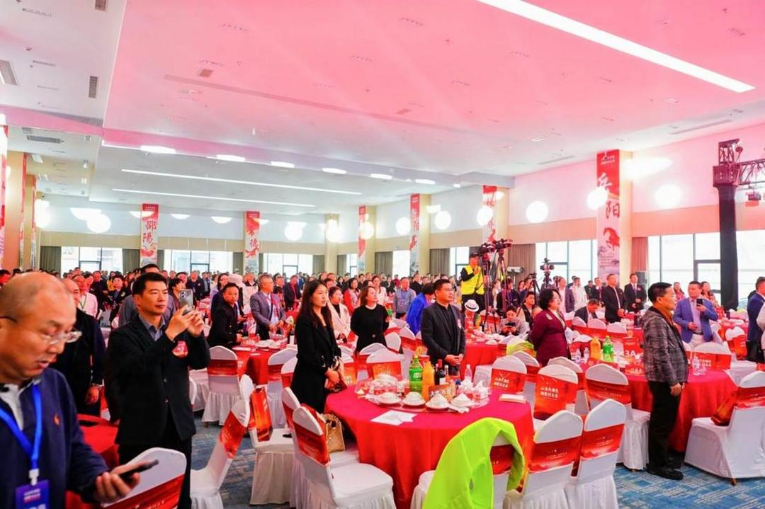 DSC00210-opq4250116559唱国歌